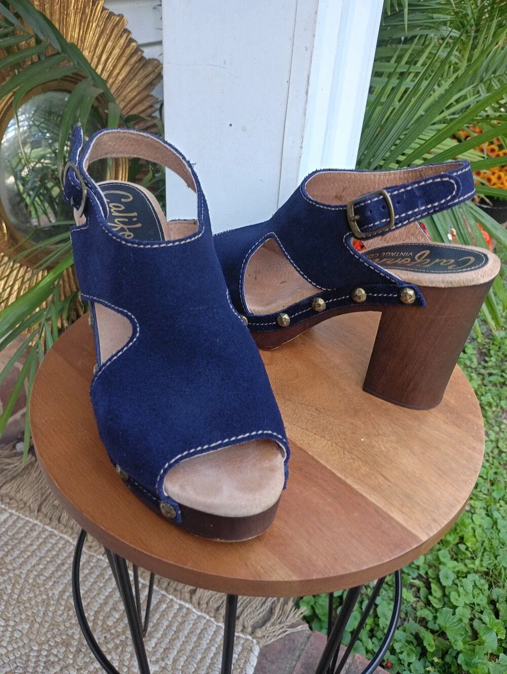 CALIFORNIANS VINTAGE COLLECT SZ 9 STUDDED NAVY SUEDE CLOGS HEELS HIPPIE BOHO LN - Picture 5 of 12